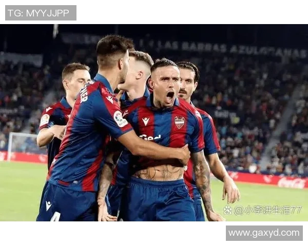 皇家马德里逆转巴塞罗那C罗绝杀助球队夺得关键胜利